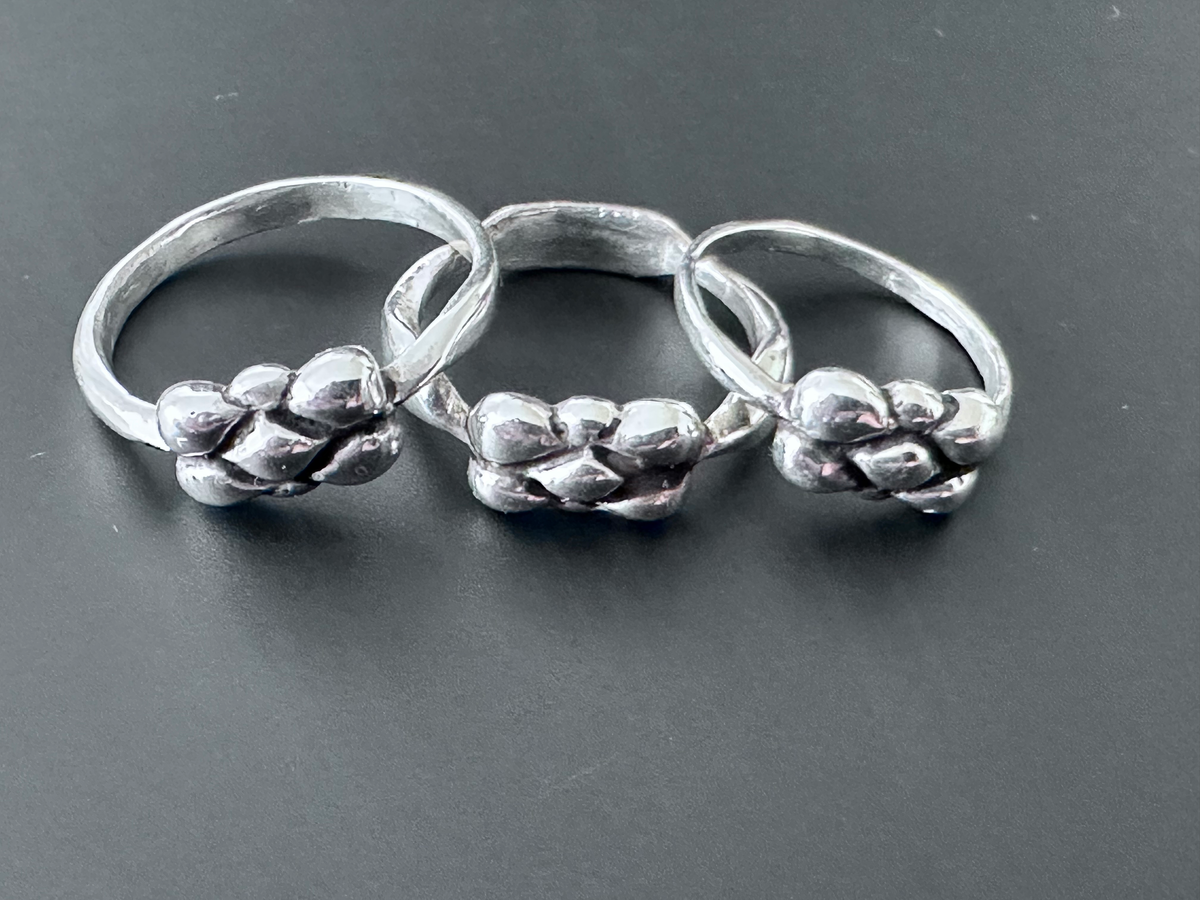 Dolores Ring