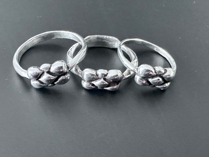 Dolores Ring