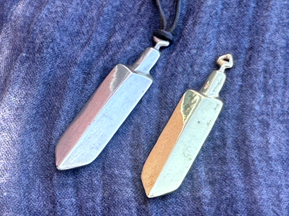 Invictus Shard Pendant