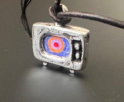 TV Pendant